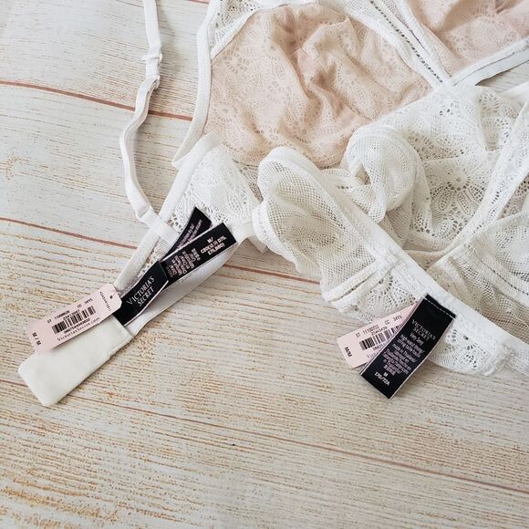 Victoria's Secret Very Sexy High Neck Bralette High-Waist Thong Panty Set Medium - Picture 11 of 11